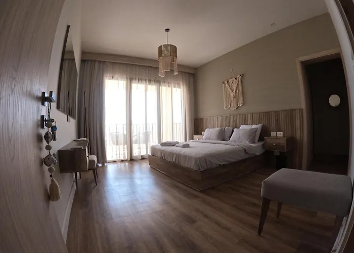 Fanadir Marina 2-bedroom Sleeps 4-6 Persons El Gouna