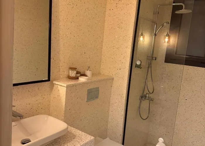 Fanadir Marina 2-bedroom Sleeps 4-6 Persons Apartment *