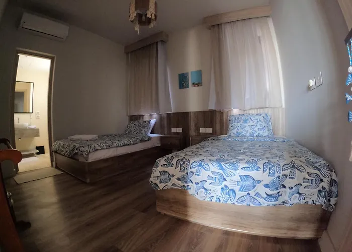 Fanadir Marina 2-bedroom Sleeps 4-6 Persons *